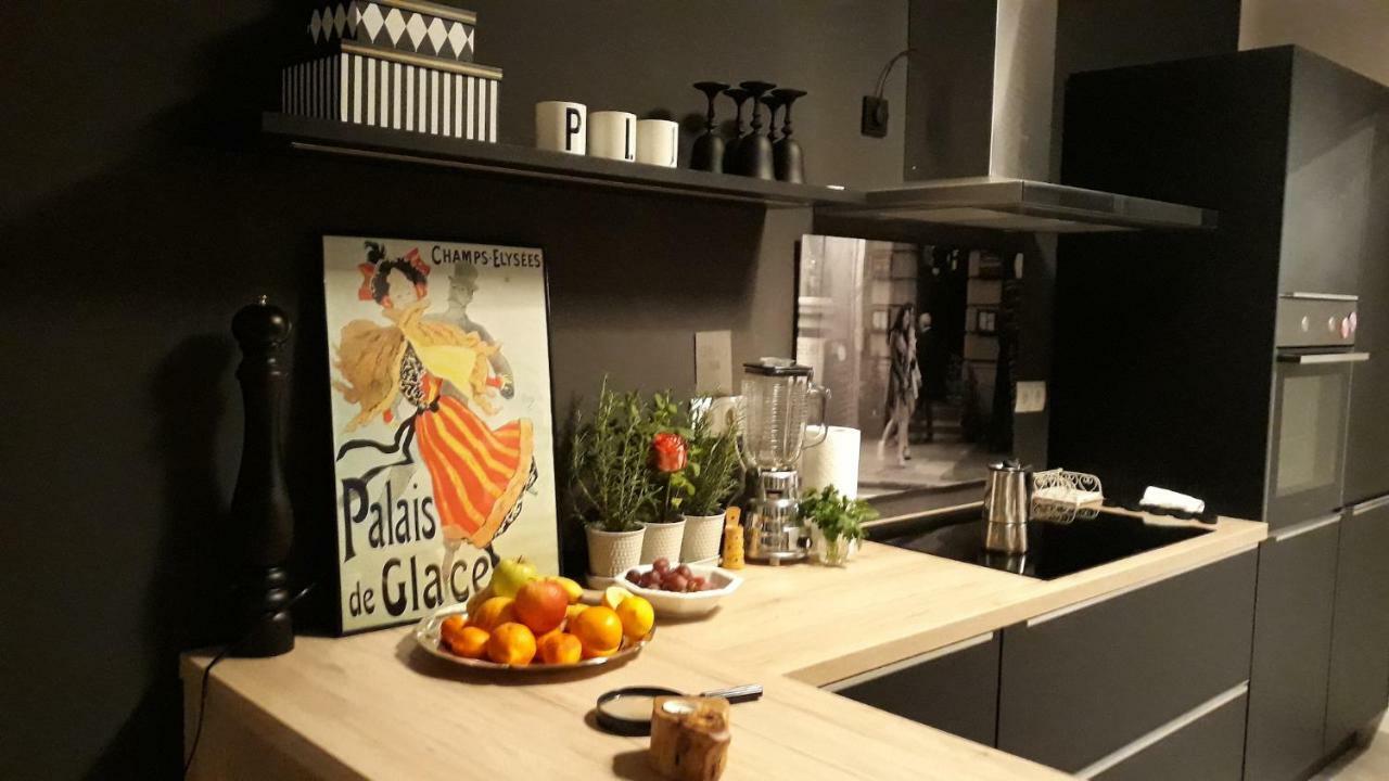 Luxury Old Town Apartment Pula Zewnętrze zdjęcie