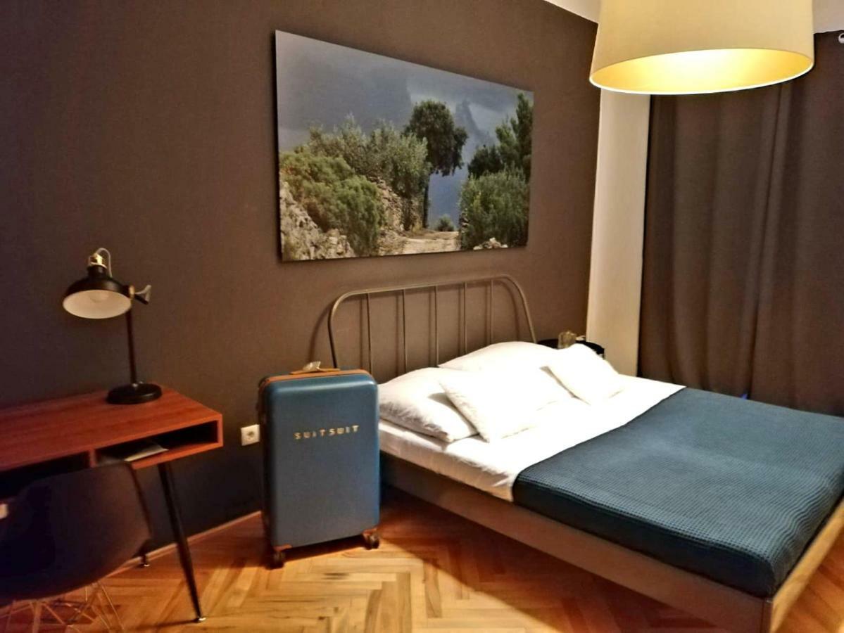 Luxury Old Town Apartment Pula Zewnętrze zdjęcie